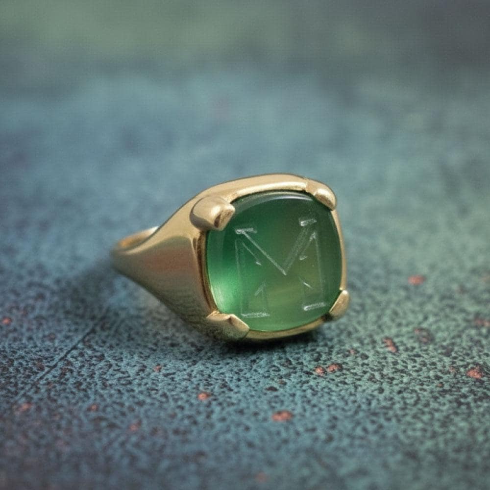 Custom Family Crest Signet Ring: Intaglio Carving Seal Jewelry
