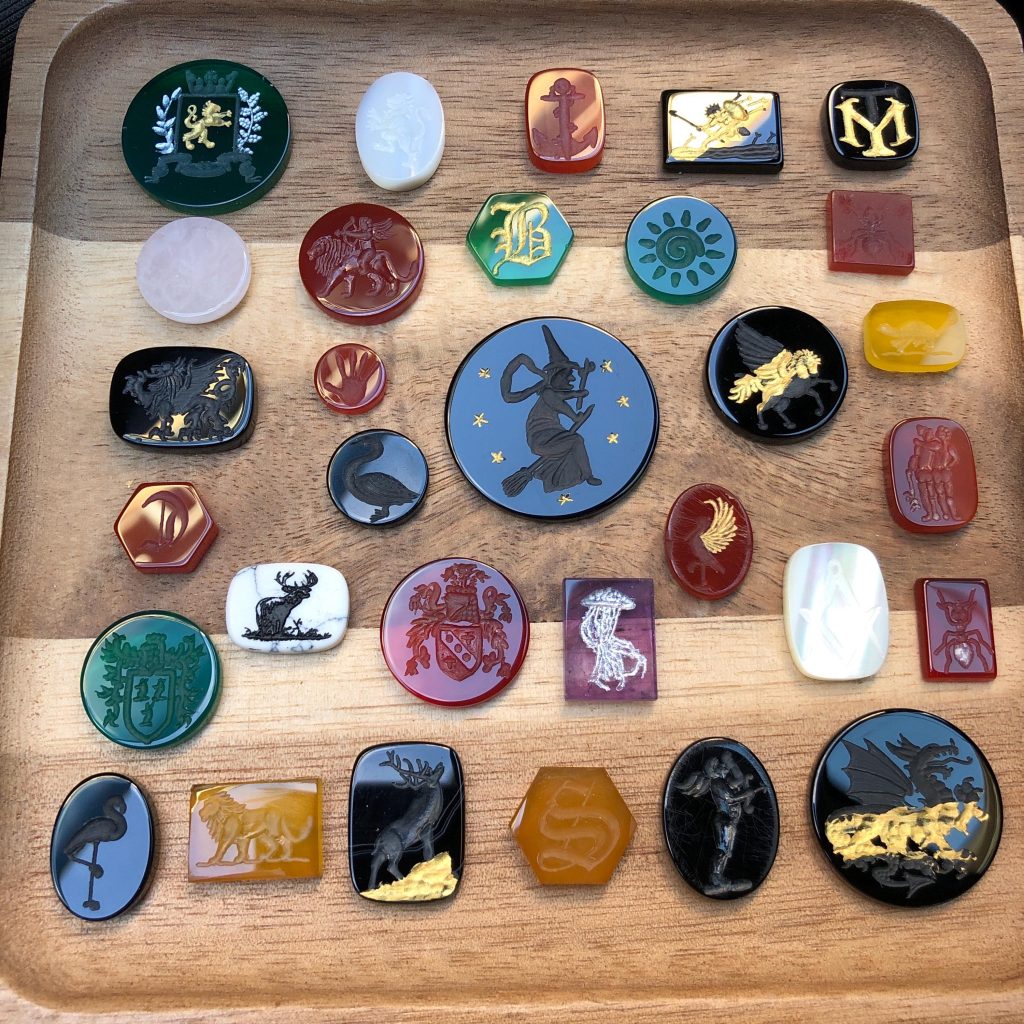 Stone Carving – intaglio – Carving – Personal – Custom – 1 Piece or 10 Pieces – Wholesale